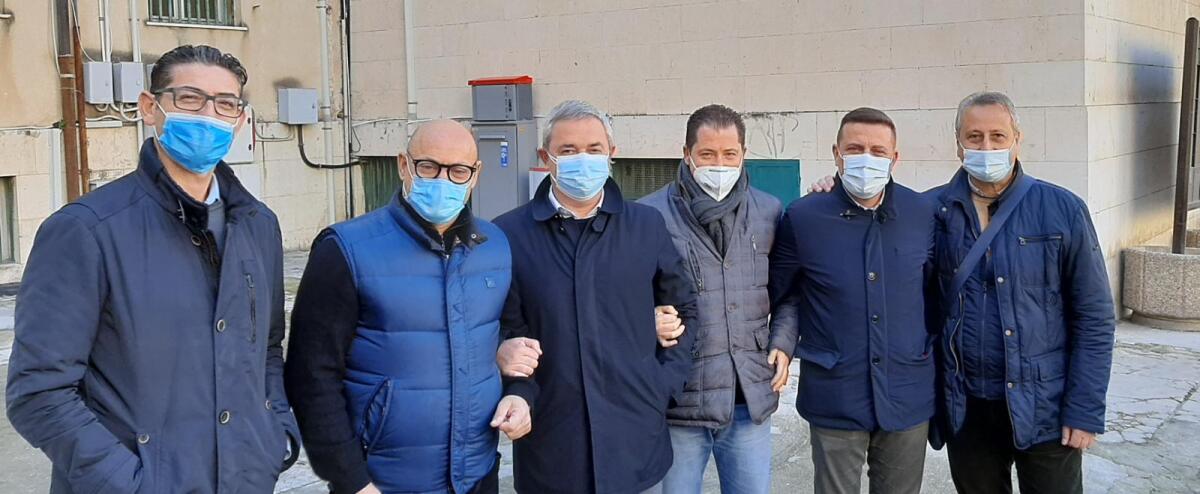 Forza Italia fa le prove tecniche per le Regionali - 