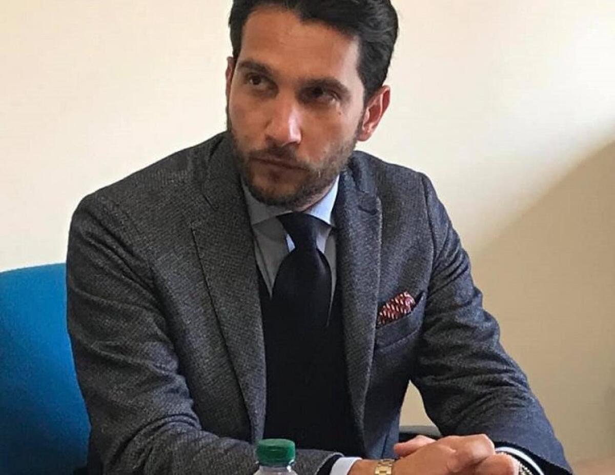 Incardona (Udc) e le iniziative contro le feci di cani agli angoli delle strade - 