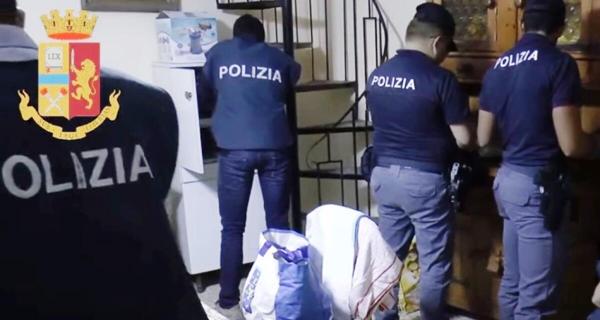 Cocaina pronta per lo spaccio, arrestato -