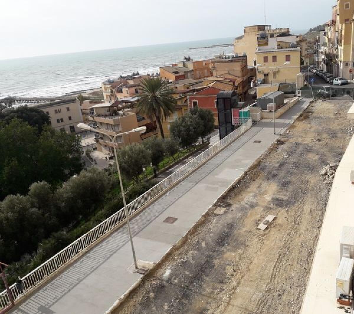 Sicilia, tempi duri per i furbetti del reddito di cittadinanza -
