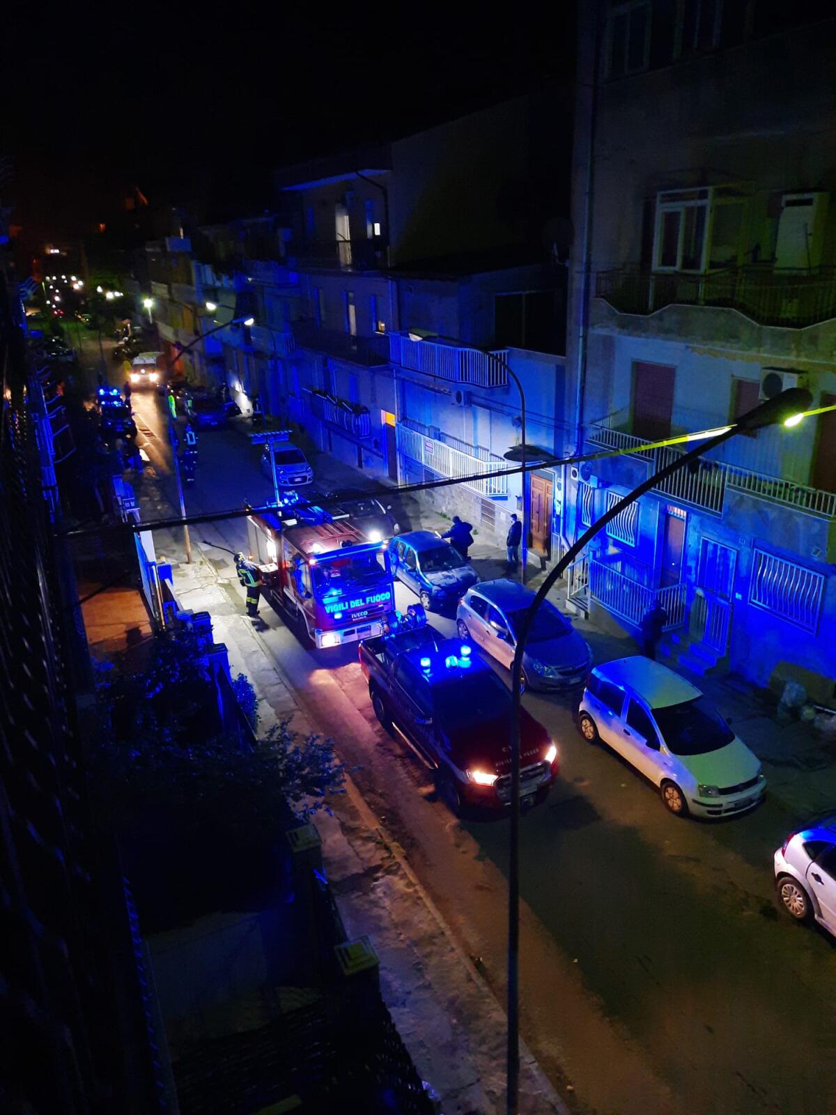 Gela, pacco sospetto in via Benedetto Croce - 