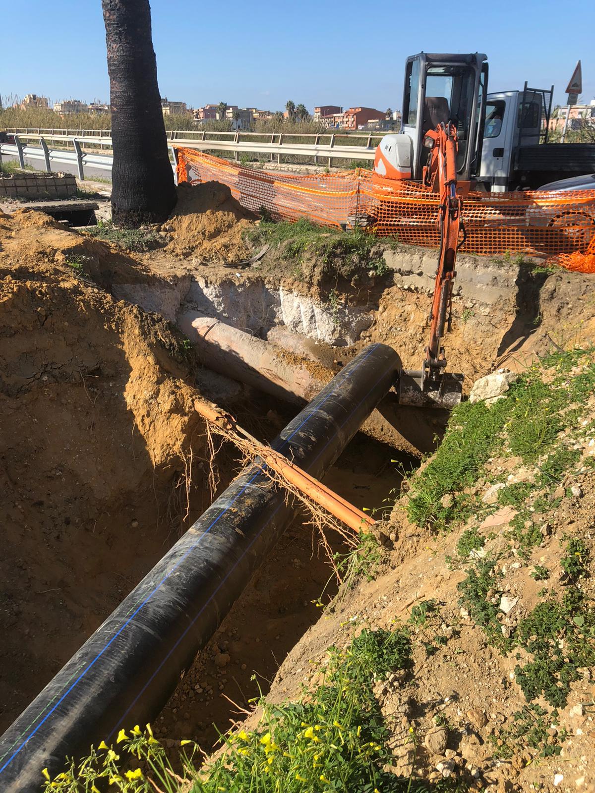 Gela, distribuzione acqua sospesa nella zona alta - 