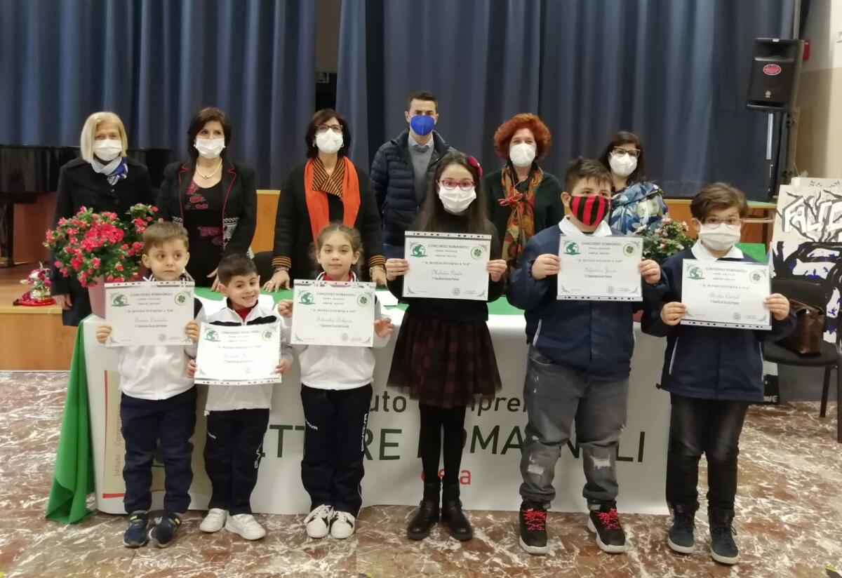 “Il mondo intorno a noi”: premiati i piccoli vincitori del concorso promosso dall’istituto “Romagnoli” - 
