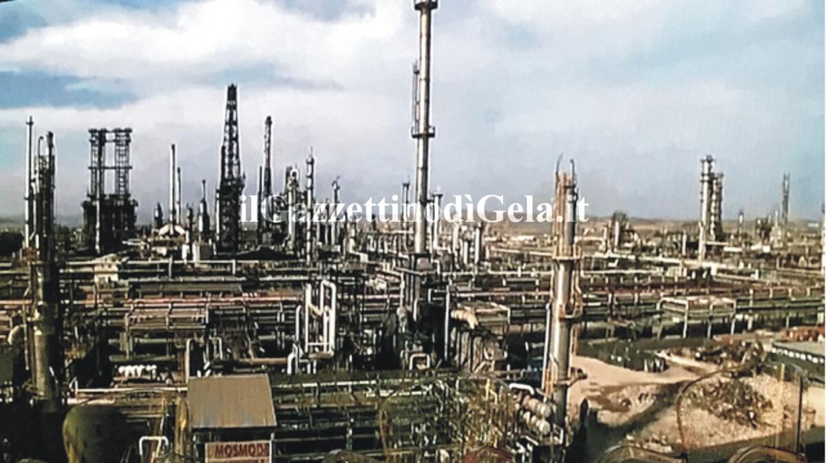 Eni Gela, demolizione impianti non utilizzati -