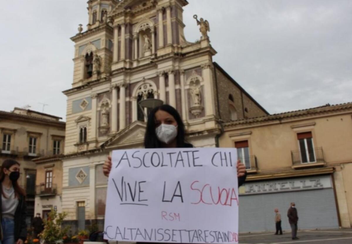 I Giovani Democratici della provincia di Caltanissetta sostengono la protesta degli studenti - 