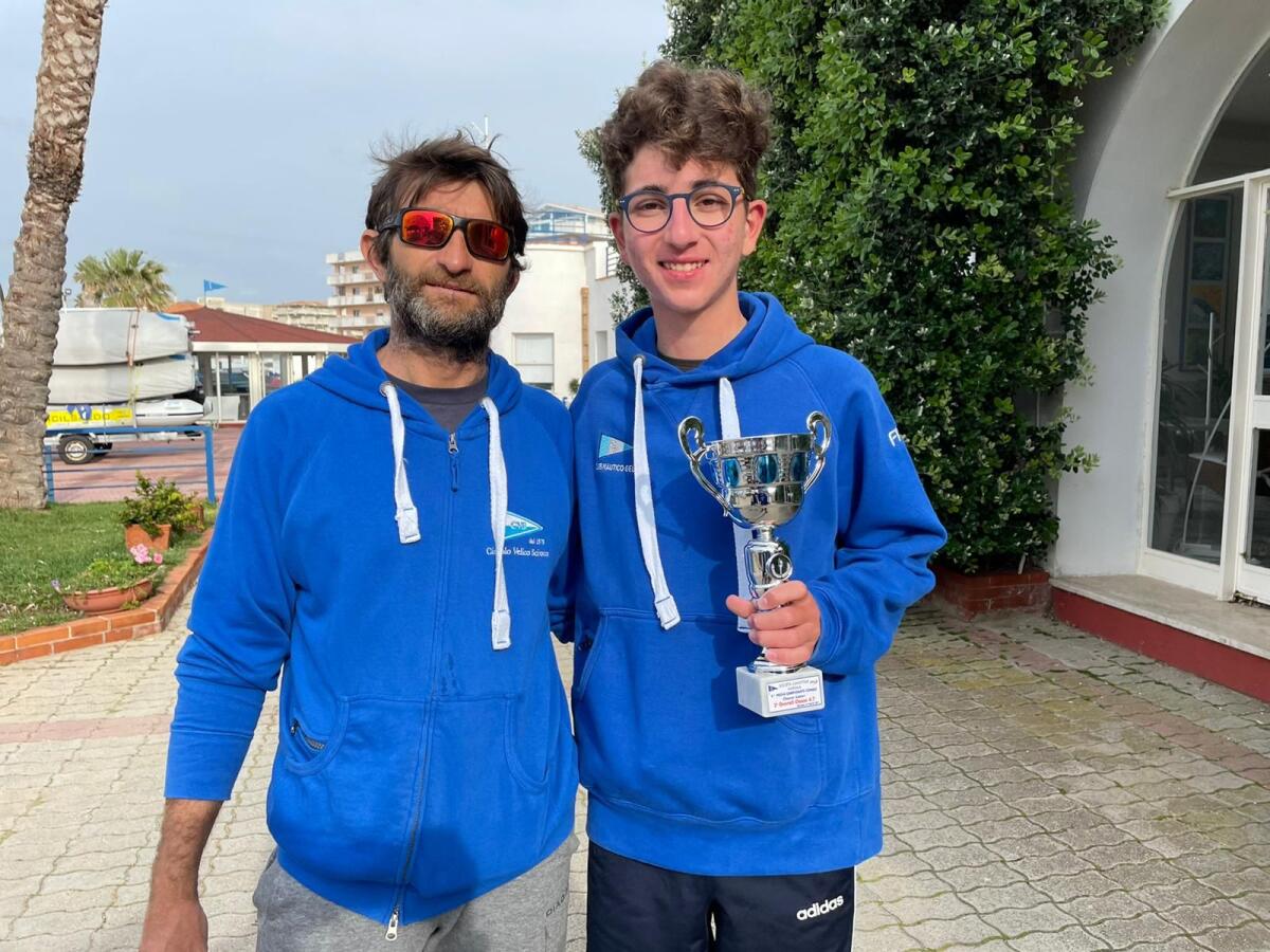 Vela, campionato zonale Laser: ottimo secondo posto per il gelese Liardo a Marsala - 
