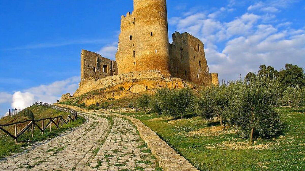 “Le sentinelle del nisseno, percorsi di storia e valorizzazione dei castelli” a cura del Fai -