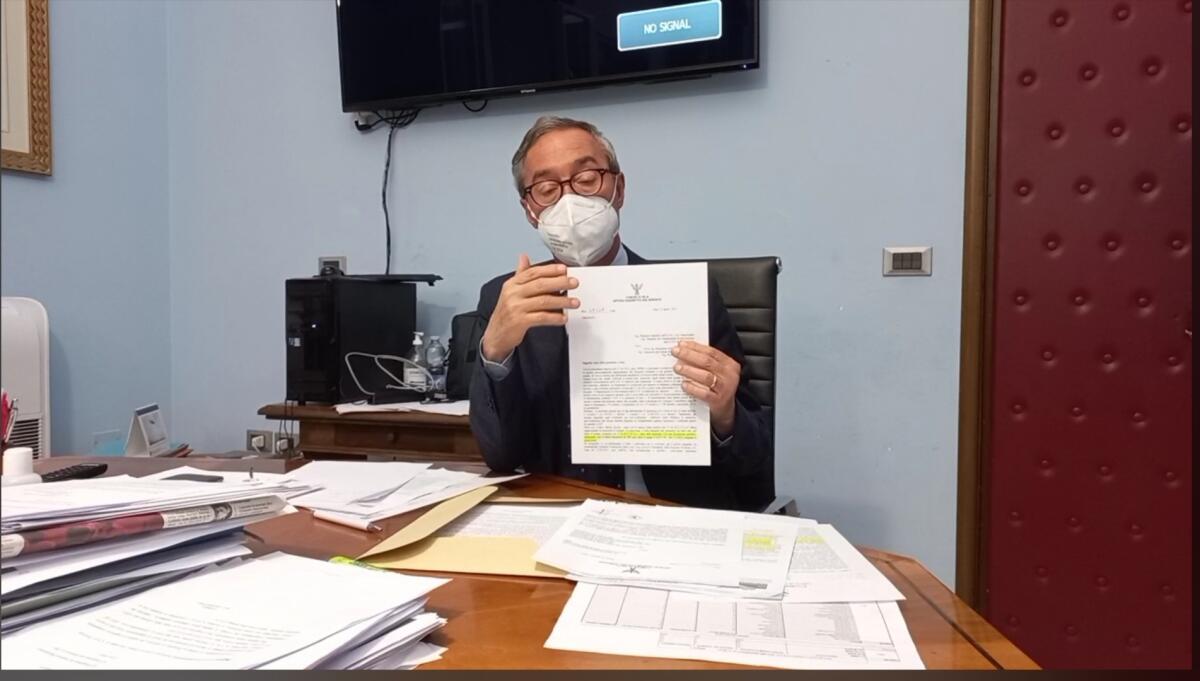 Confronto costruttivo fra amministratori e studenti - 