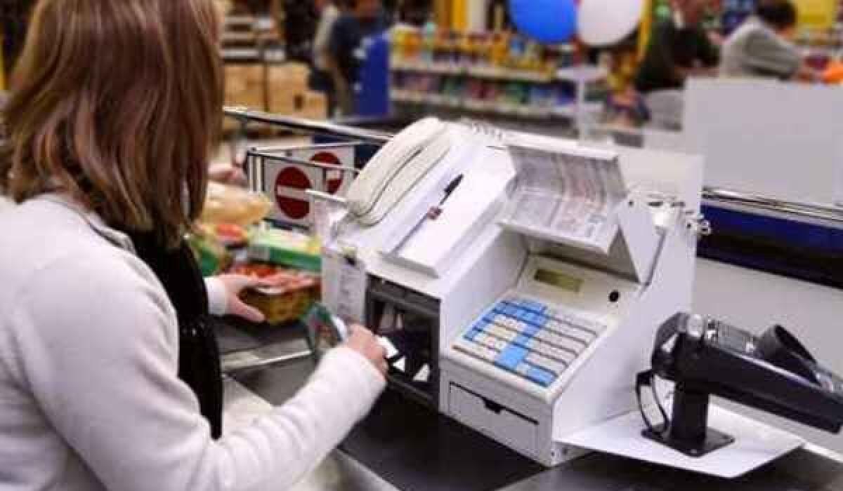 Supermercati , i sindacati proclamano lo sciopero il 25 aprile e 1 maggio - 