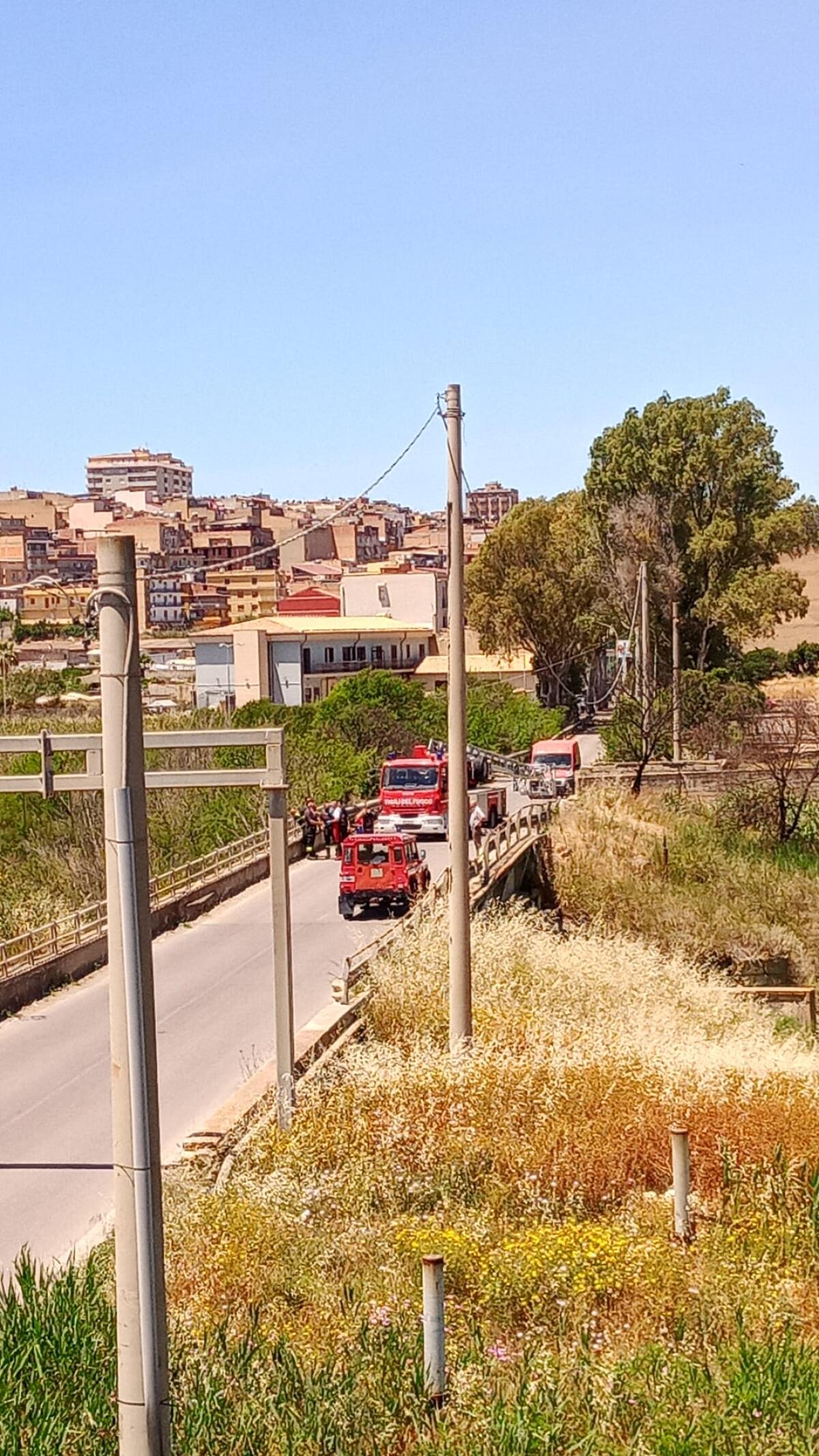 Ponte pericolante vicino l'ex mattatoio -