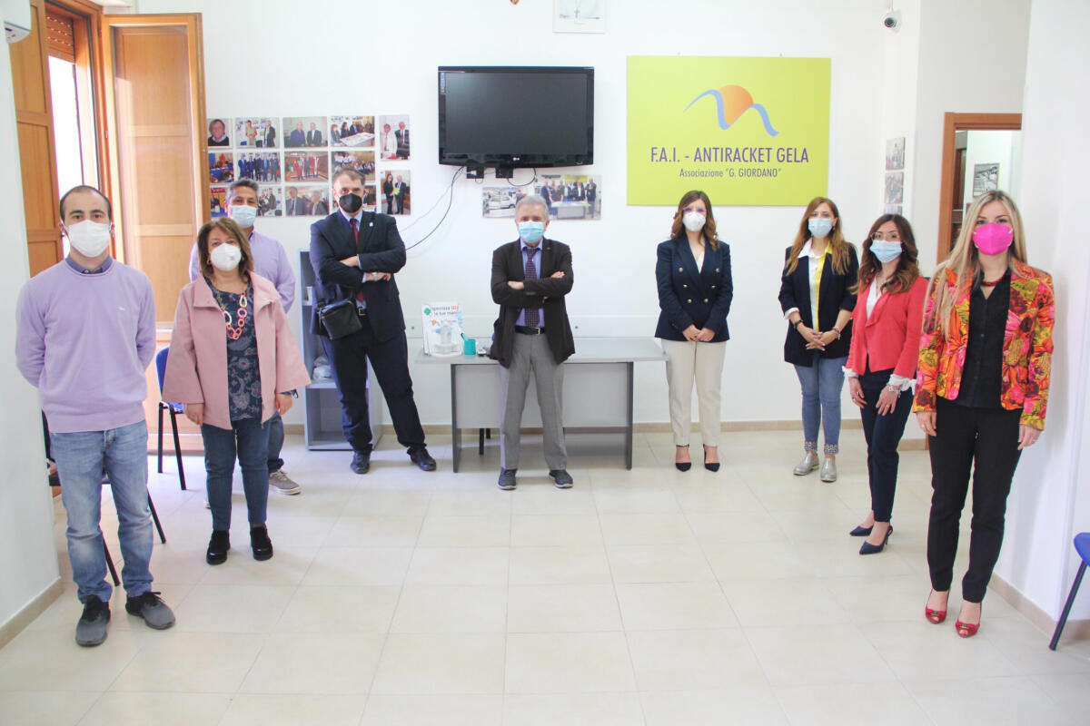 L’Antiracket di Gela e la “battaglia” contro racket e usura: operatori economici assistiti grazie al progetto “Sostegno attivo” - 