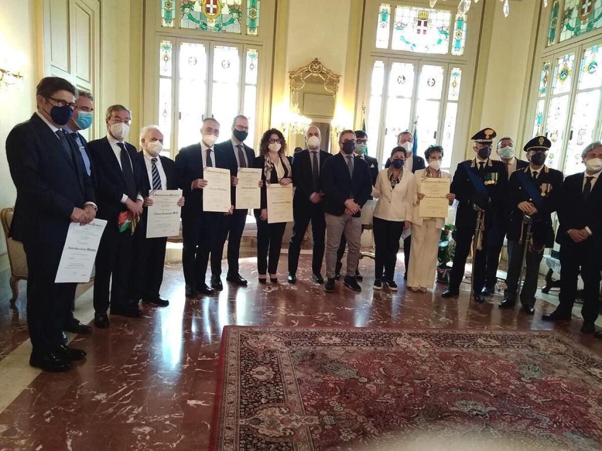 In Prefettura le onorificenze ai nuovi Cavalieri della Repubblica - 