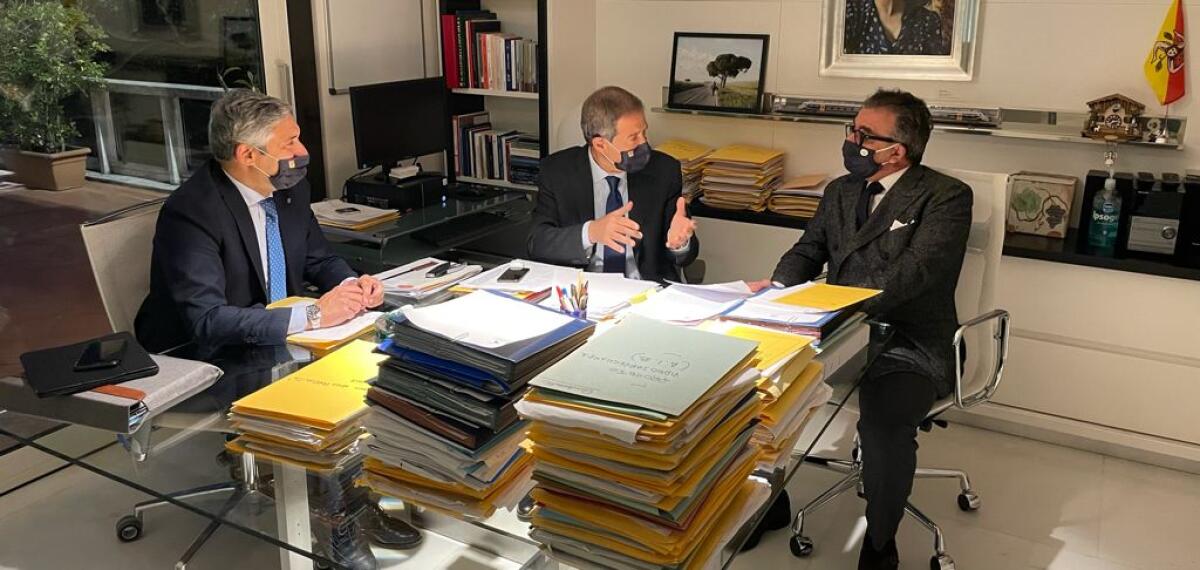 Agricoltura, Musumeci: "Per centinaia di lavoratori Esa arriva l’adeguamento del contratto atteso da 12 anni" -