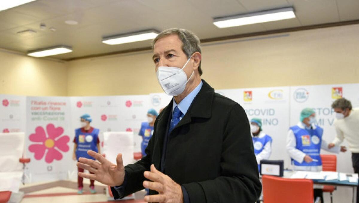 Covid: intesa tra Figliolo e Musumeci, al via vaccinazione nelle isole minori - 