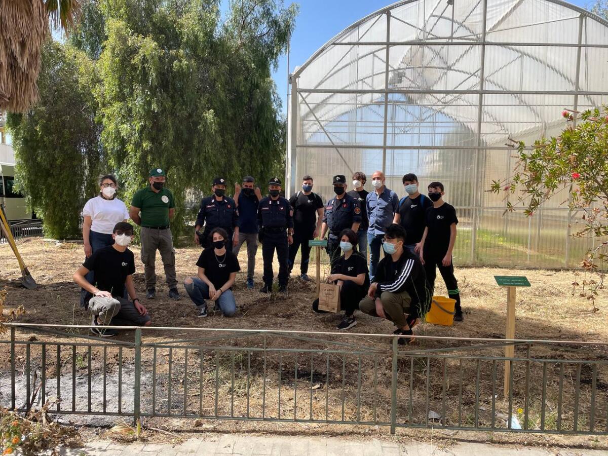 Un grande bosco diffuso per le scuole italiane: i Carabinieri della biodiversità all’istituto “Morselli” -