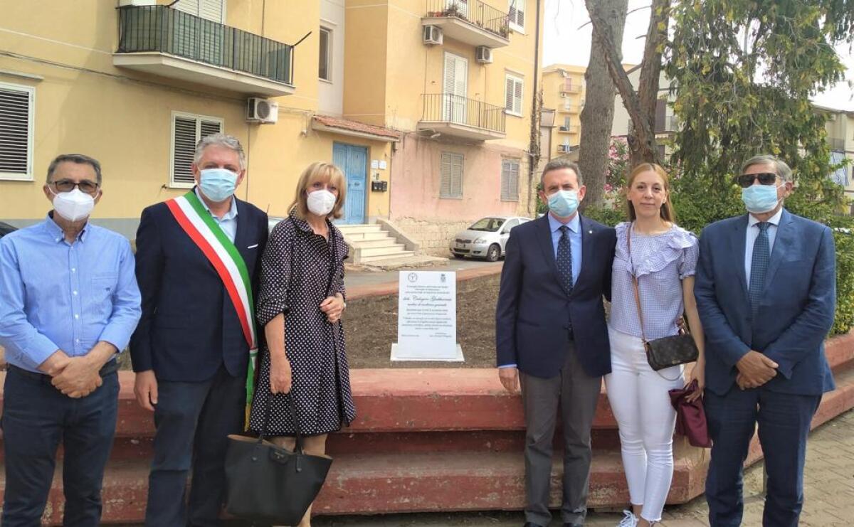 Cerimonia in ricordo del primo medico del Nisseno scomparso a causa del coronavirus - 