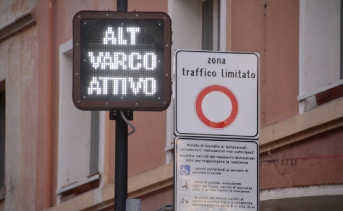 Annullati verbali elevati all'interno della Ztl del centro storico -