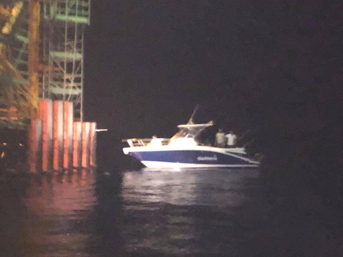 Multati pescatori nei pressi della Piattaforma di estrazione petrolifera Perla - 