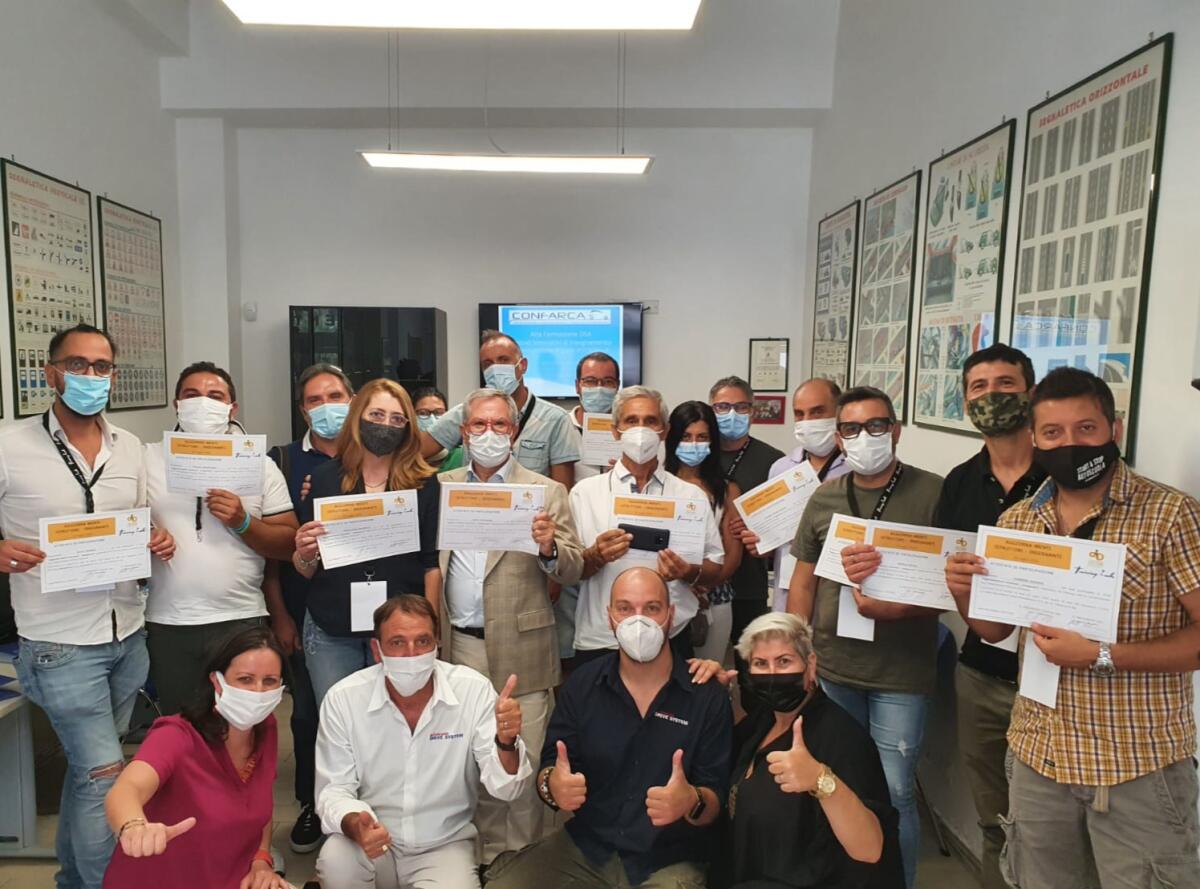 Patente di guida per le persone con Dsa, l’impegno di Aid -