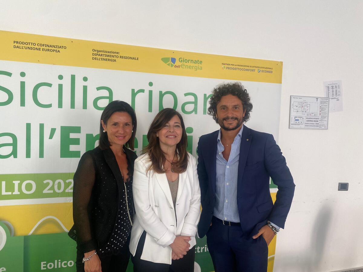 Il sindaco protesta mentre l'opposizione  va a Palermo dall'assessore Baglieri. - 