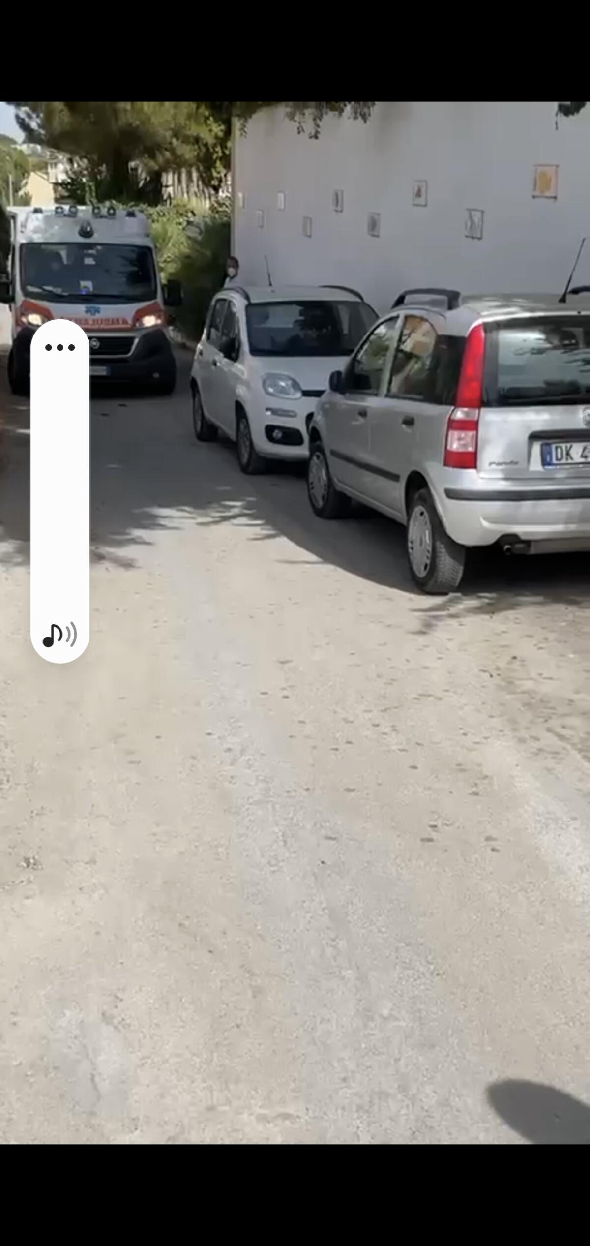 Trainito: "A Manfria parcheggi selvaggi bloccano l'ambulanza" -