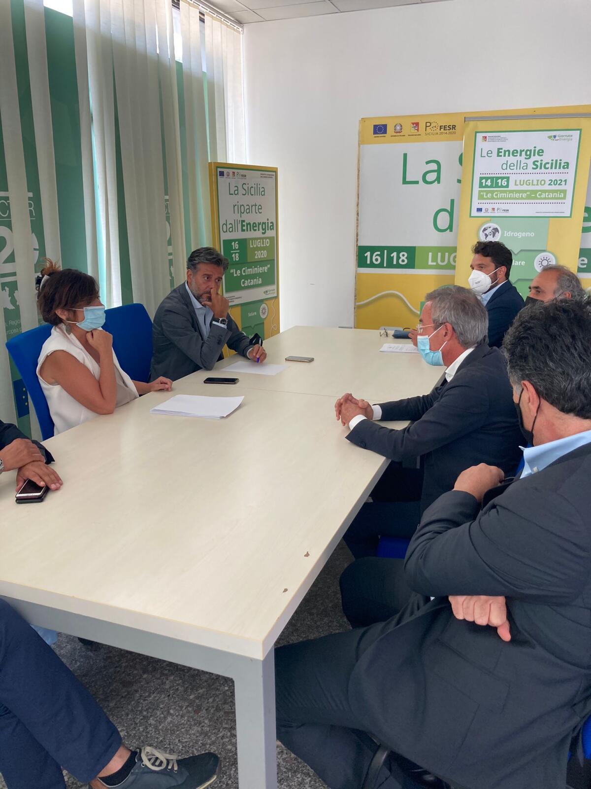 Incontro dell'amministrazione con l'assessore all'energia - 