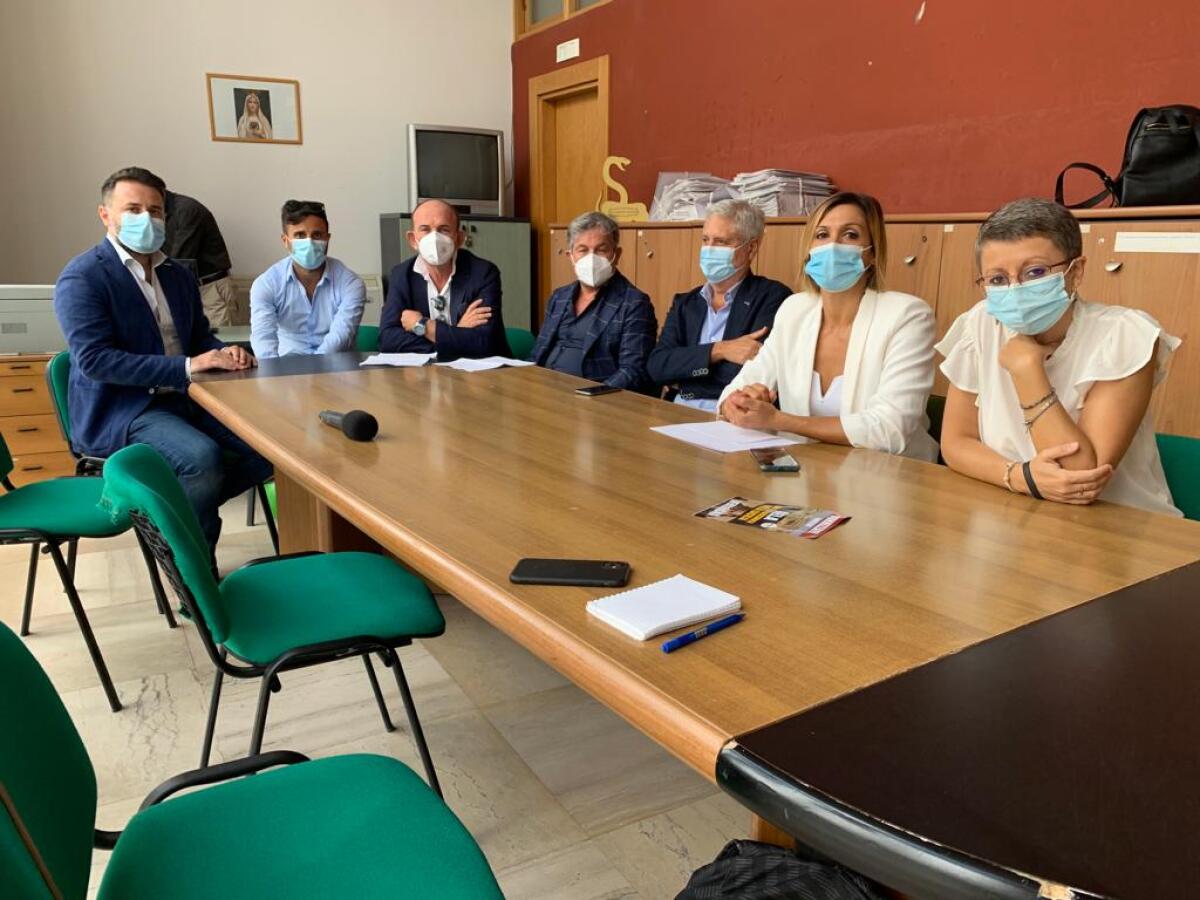 Pd - M5S:  il sindaco abbia il coraggio di  portare avanti,  una posizione risoluta per il bene della città - 