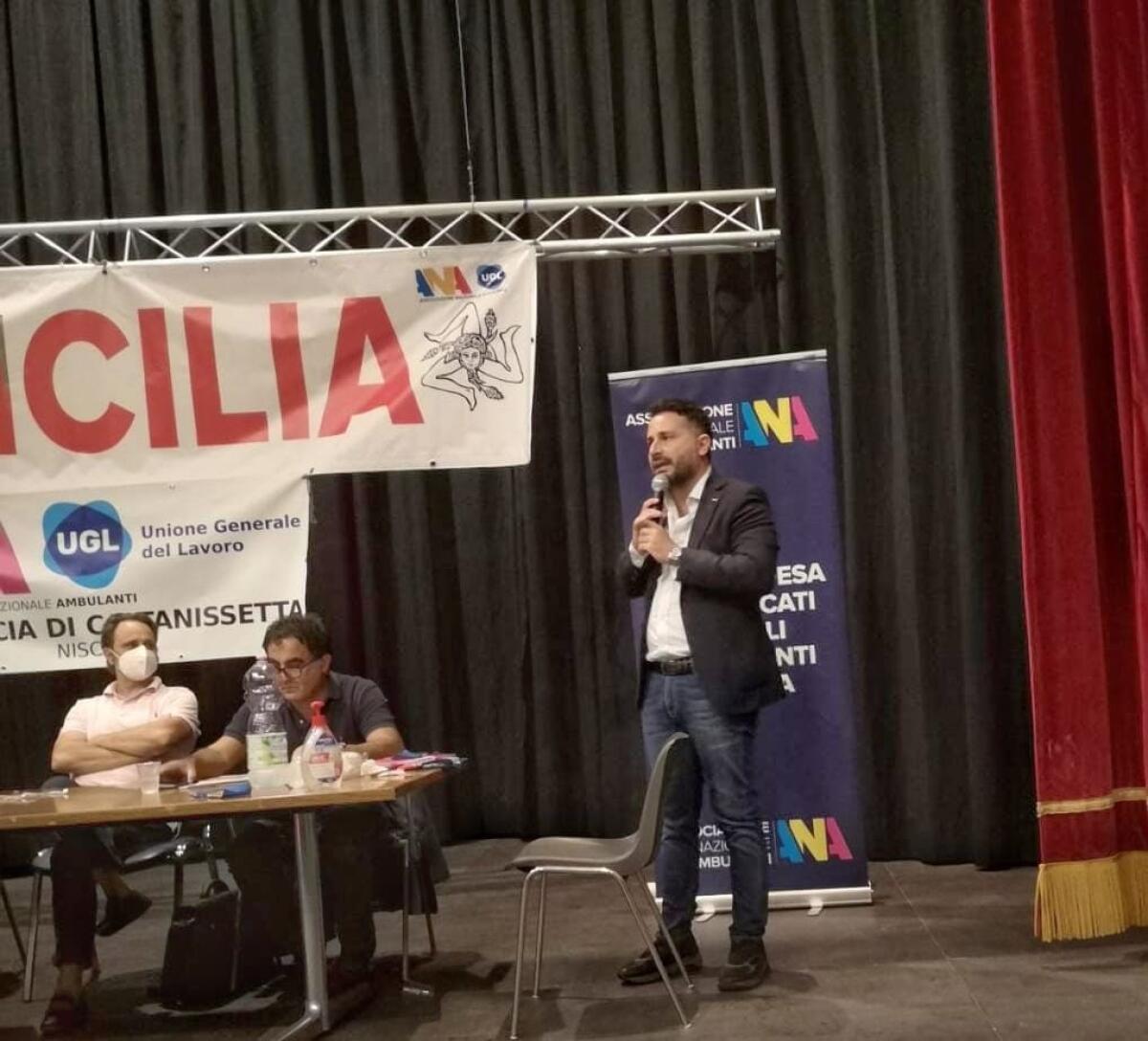 Il M5S in aiuto ai venditori ambulanti - 