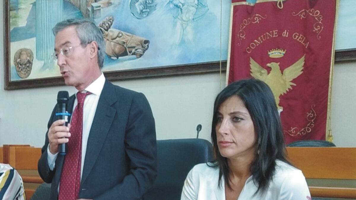 La crisi politica spacca pure Un'altra Gela e la coppia Morselli&amp;Morselli - 