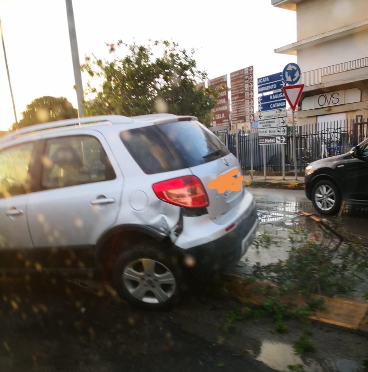 Scontro stradale in via Butera - 