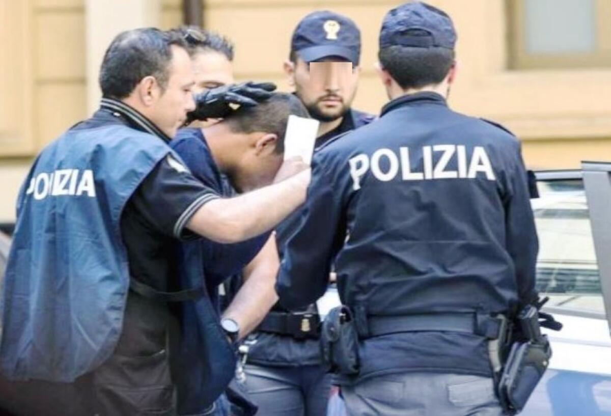 Niscemi, trentenne arrestato: continui maltrattamenti alla madre, alla sorella e alla nipote - 