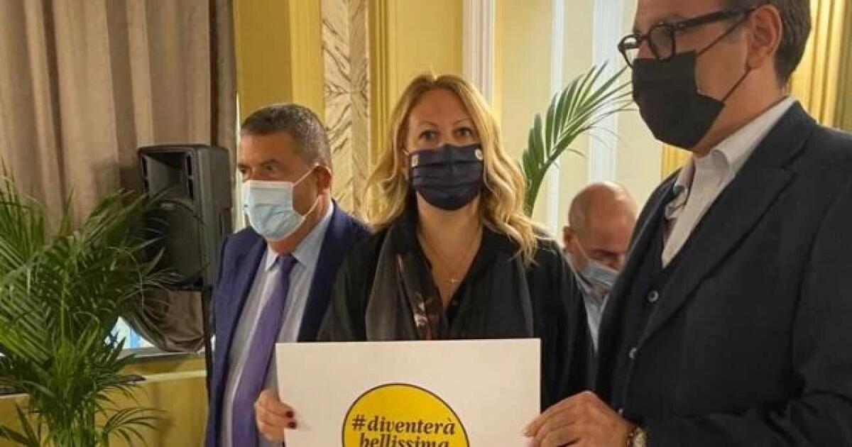 Diventerà bellissima affila le armi per le elezioni - 