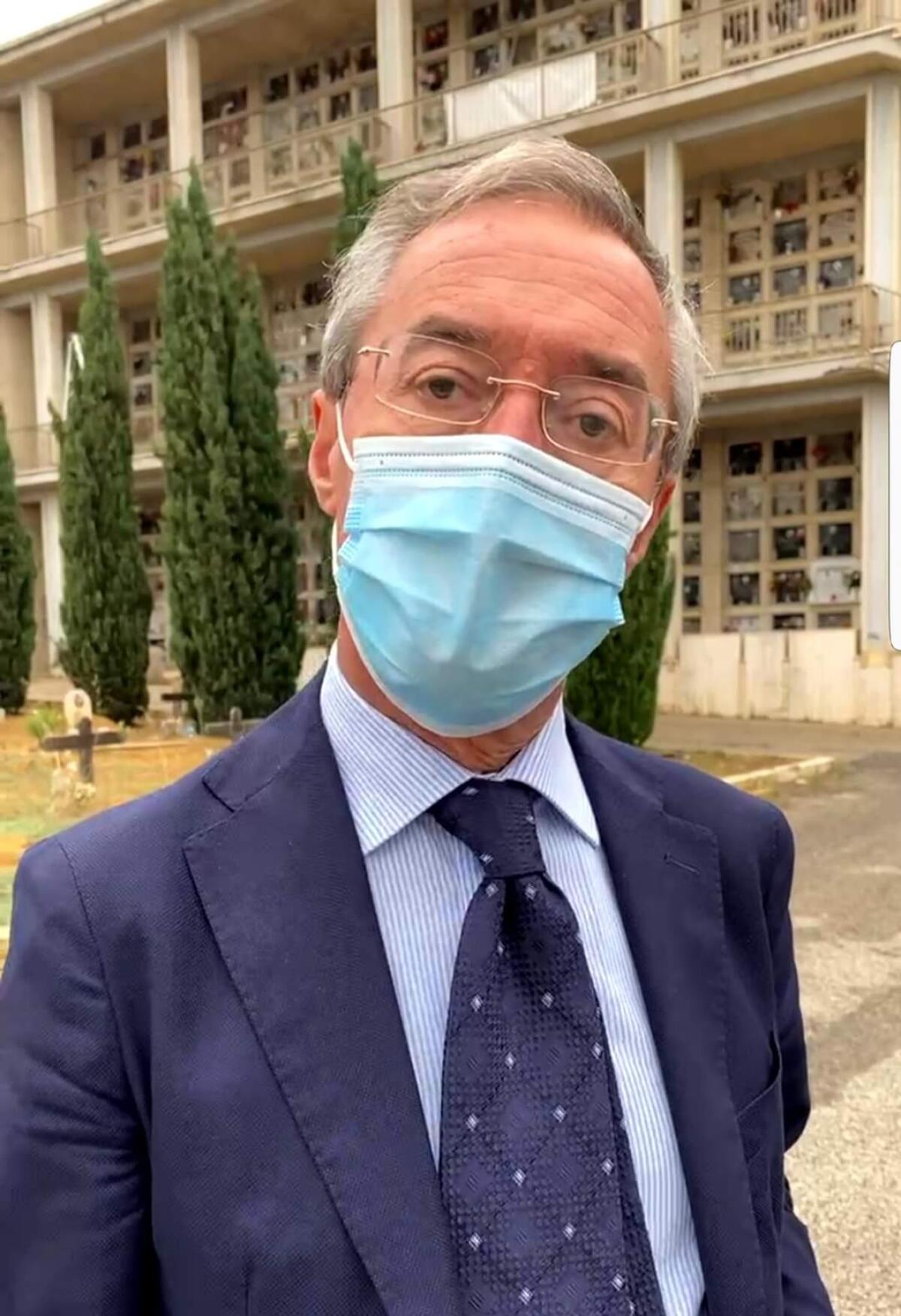 Scontro sui cimiteri tra Giudice e il sindaco: il verdetto arriverà dai cittadini - 