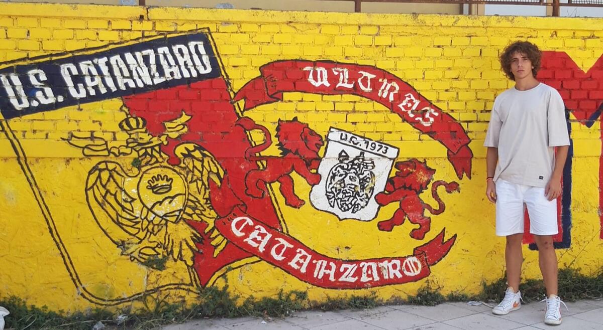 Storie di sport. Il primo gol di Matthias Russello con la maglia del Catanzaro -