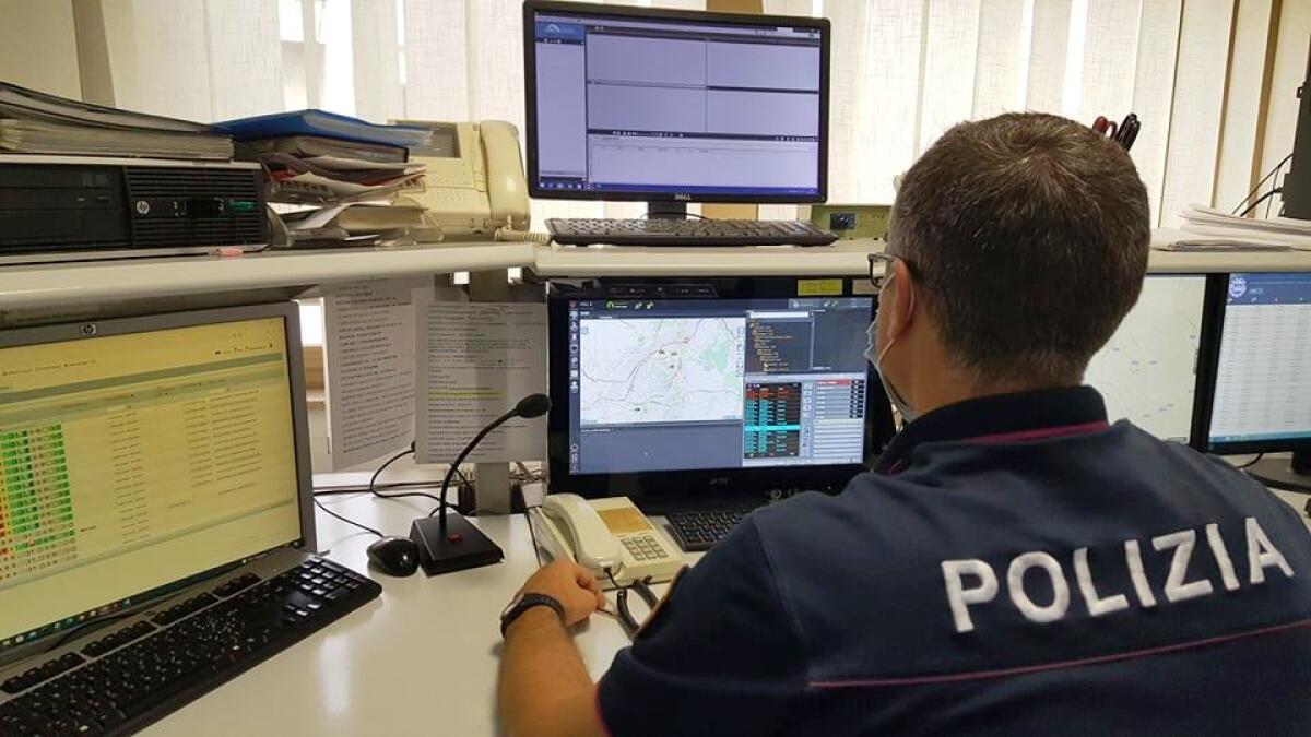 Detenuto ai domiciliari esce: tradito dal braccialetto - 