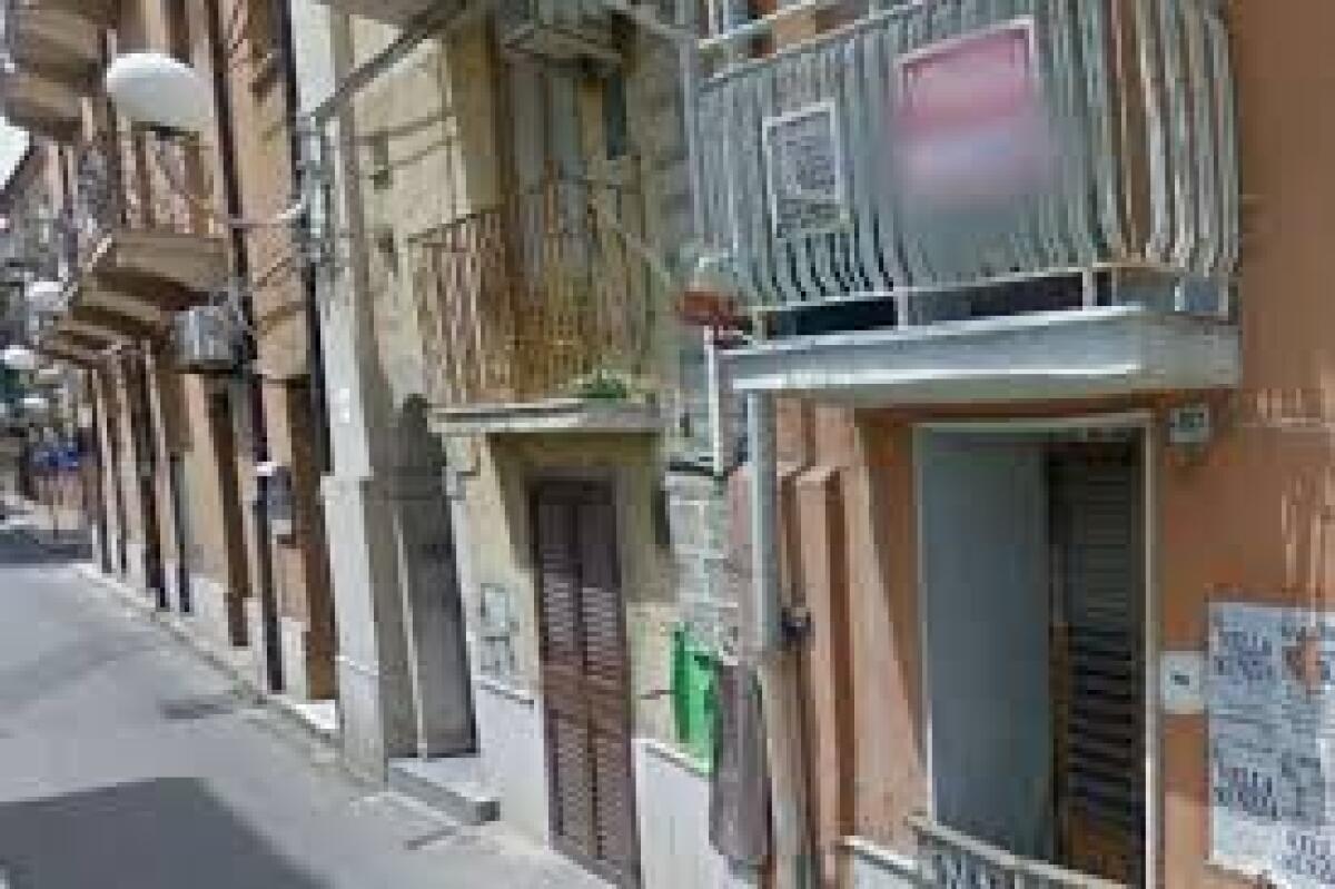 Pubblicato l'avviso pubblico per la riqualificazione di via Cairoli - 