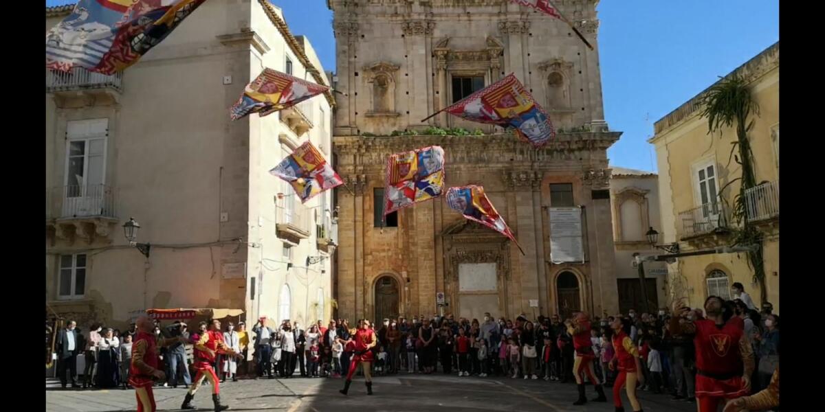 Gela alla festa medievale di Ortigia - 