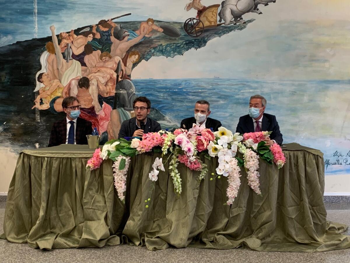 Identità, globalizzazione, filosofia: al Liceo classico due eventi con Diego Fusaro - 