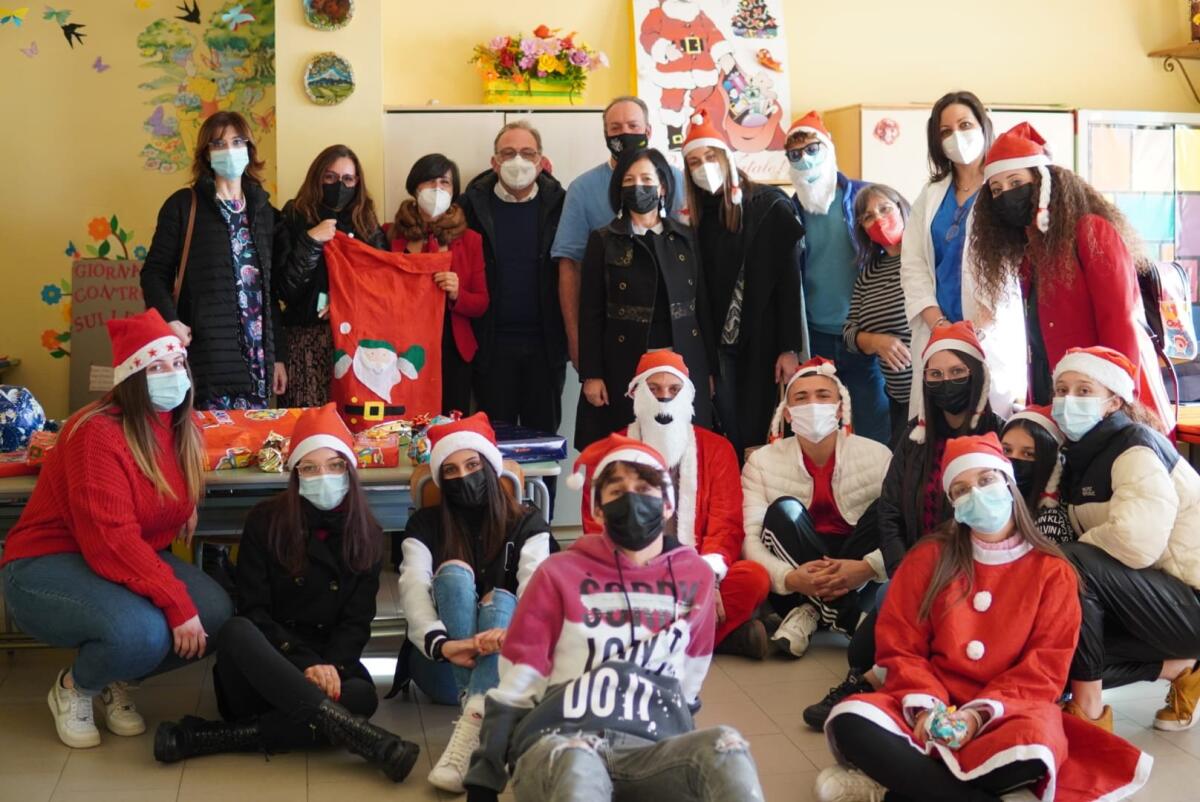 “Sorridiamo 2021”, la bellezza dei doni e dei sorrisi -