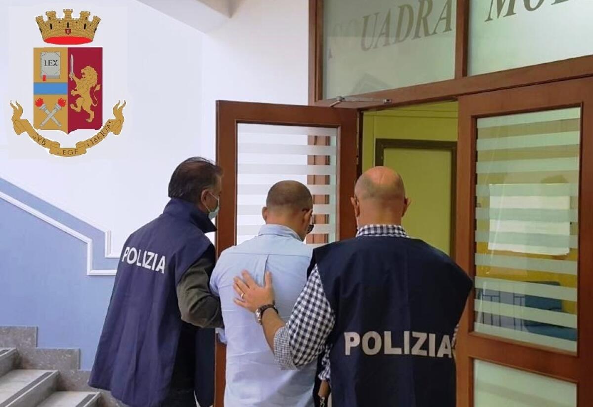 La Polizia esegue due provvedimenti nei confronti di due niscemesi - 