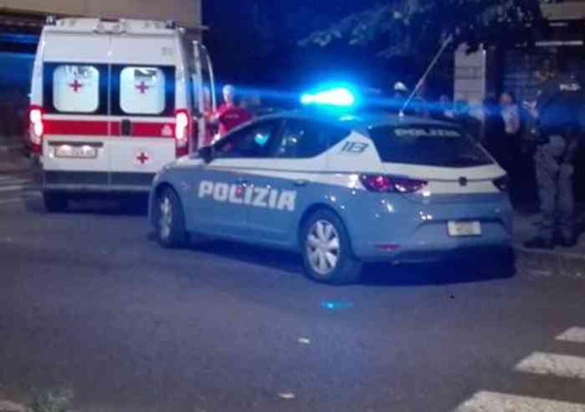 Morto con covid: i parenti distruggono l'ambulanza - 