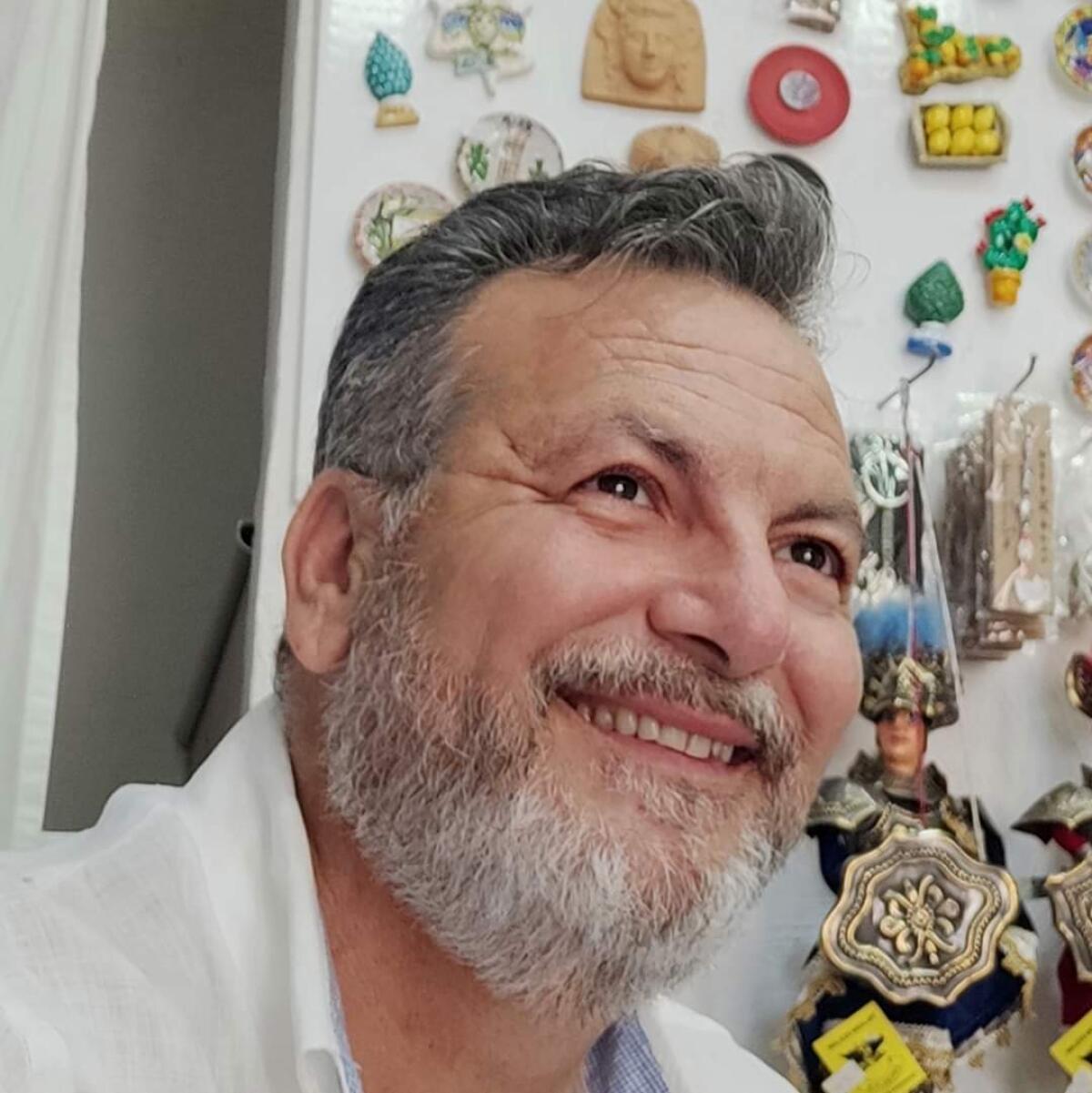 Commercianti vittime della crisi e della violenza - Grimaldi Armando Paolo