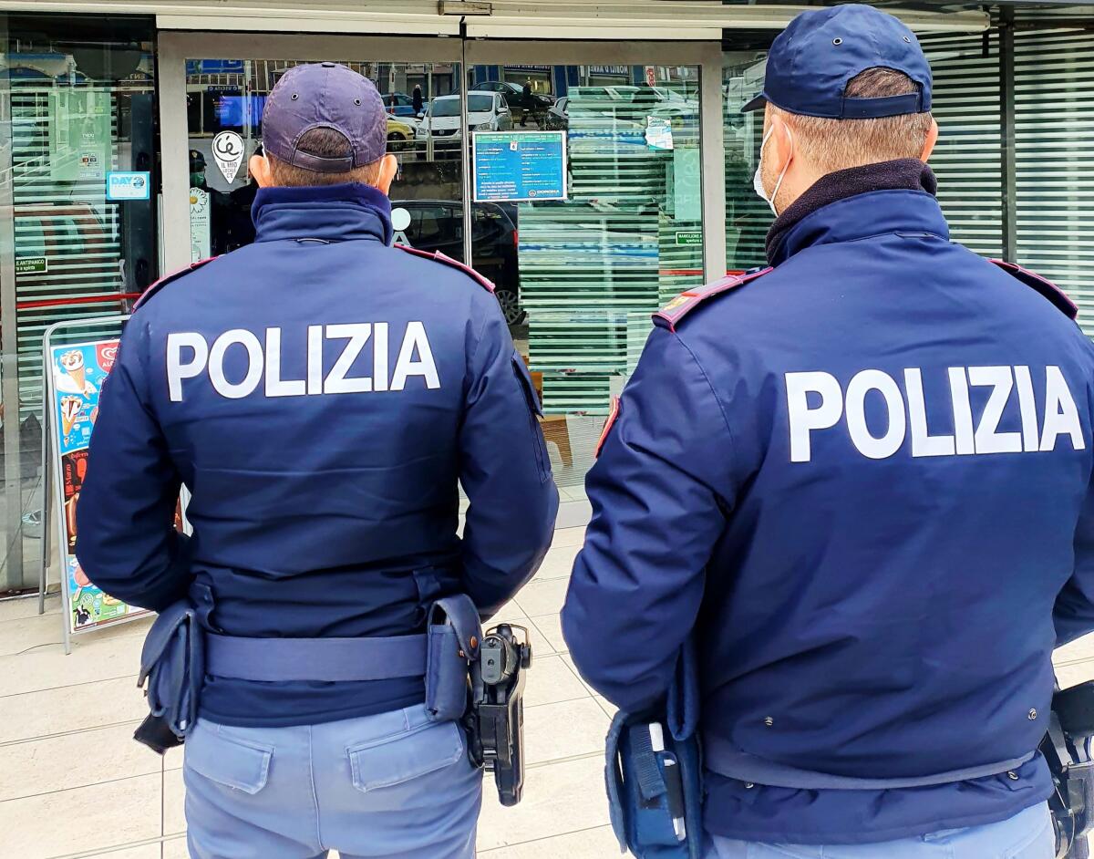 Controlli a tappeto sui green pass: due sanzioni -