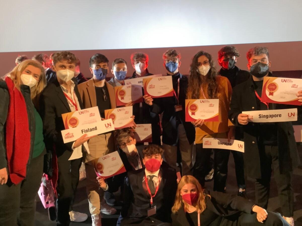 Imun Catania, menzione d’onore per dieci studenti del Liceo “Vittorini” -
