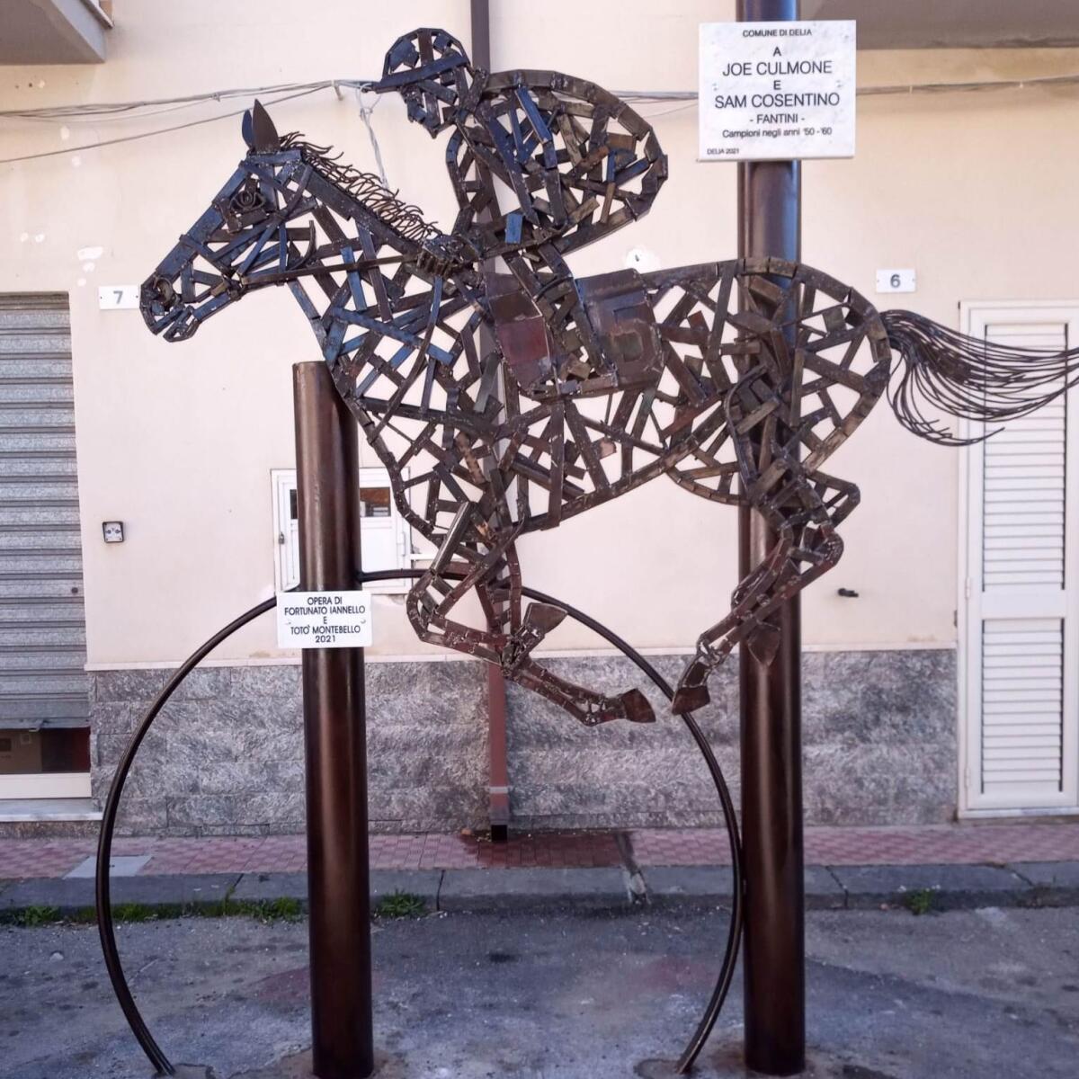Una scultura per ricordare Joe Culmone di Delia -