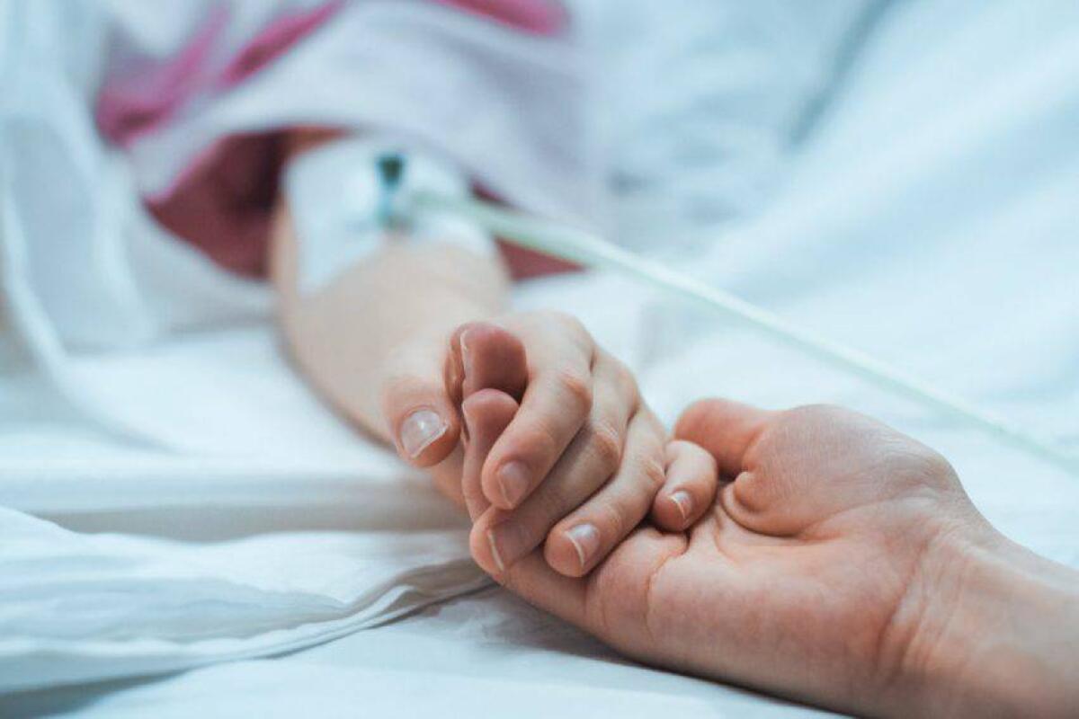 Butera in preghiera per la bimba sottoposta all'accertamento di morte cerebrale -