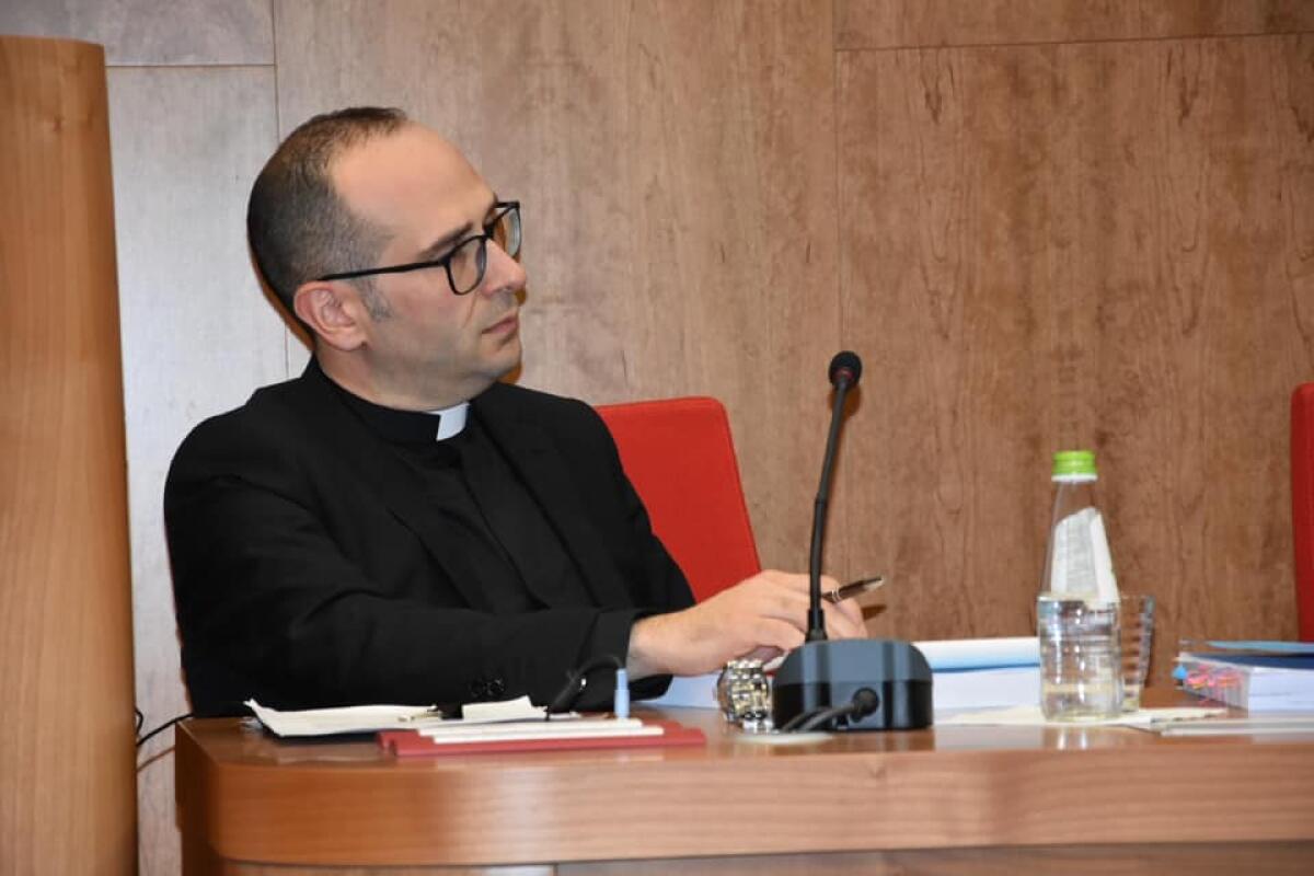 Emergenza Covid, rinviata la presentazione del libro di don Celona -