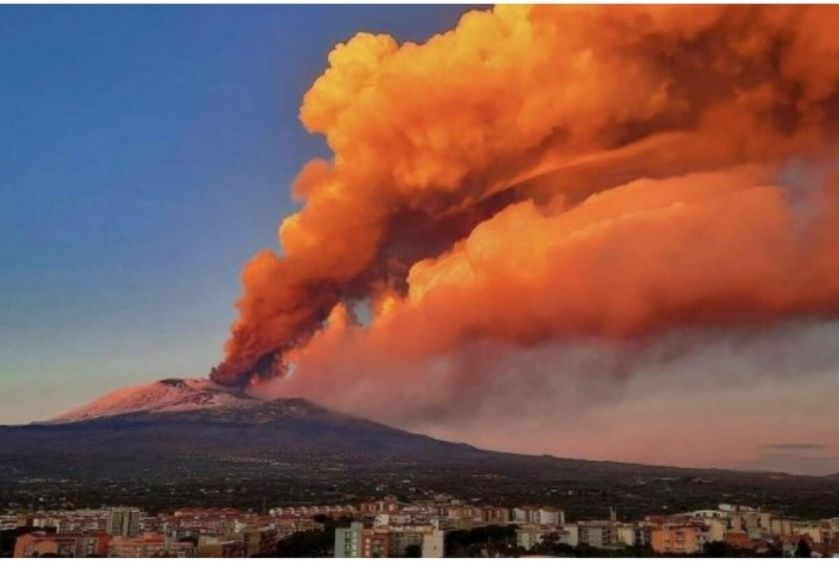 L'Etna dá spettacolo - 