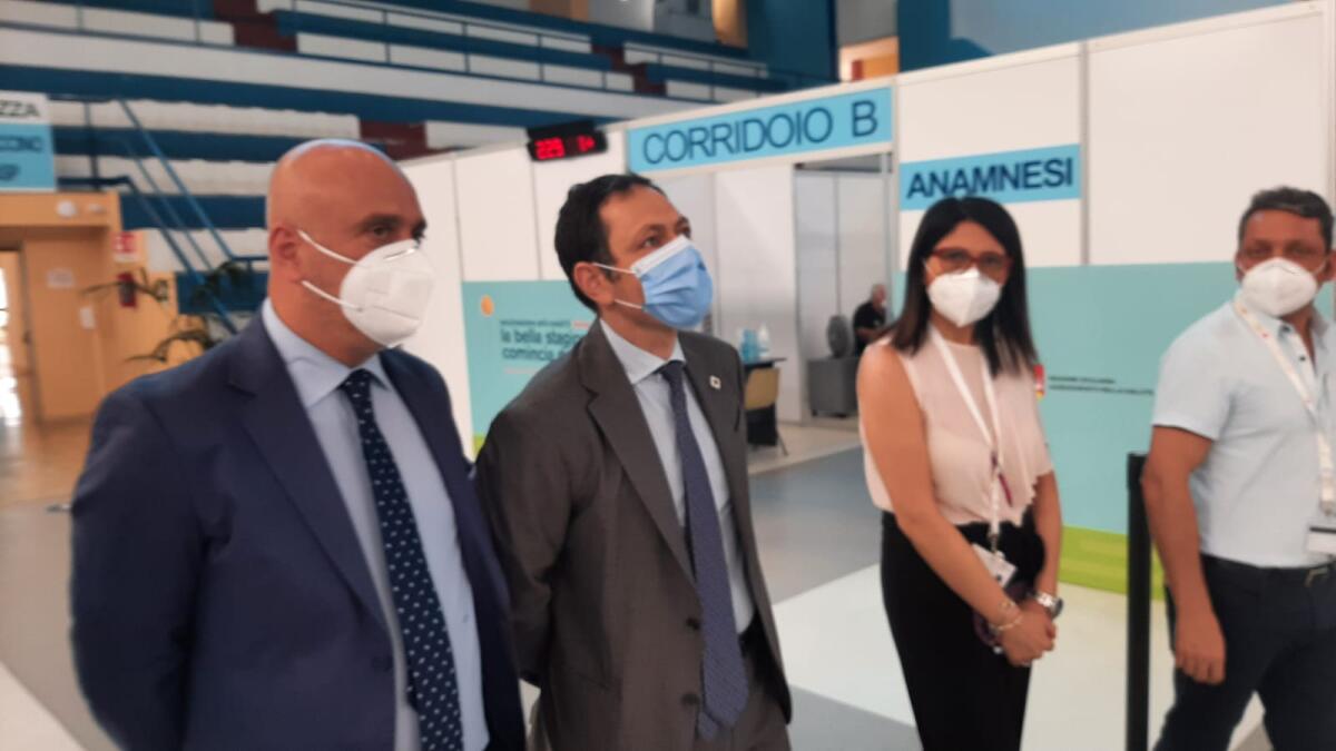 Pd: il quartetto Musumeci-Razza-Caltagirone-Santino ha svenduto la sanità nissena - 