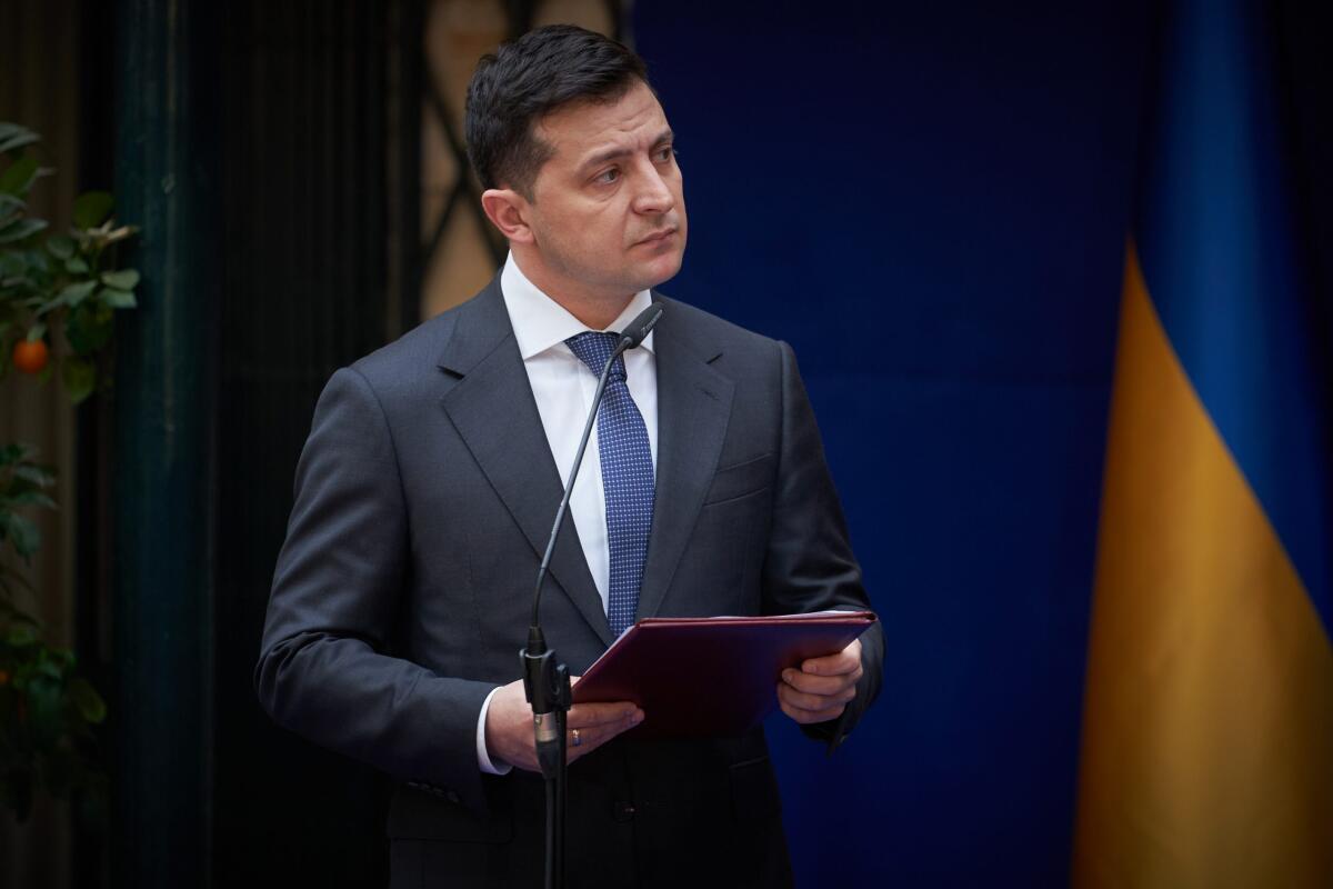 Volodymyr Zelensky, l’eroe dei social in tempo di guerra -